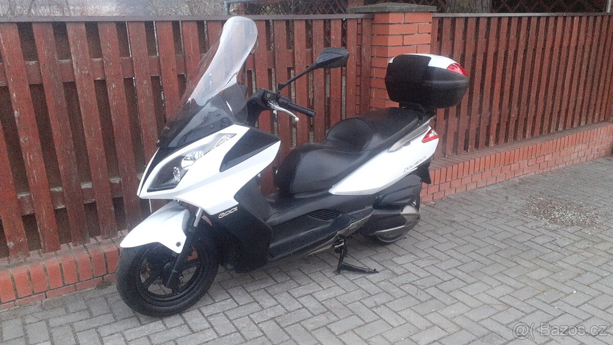 Kymco downtown 300