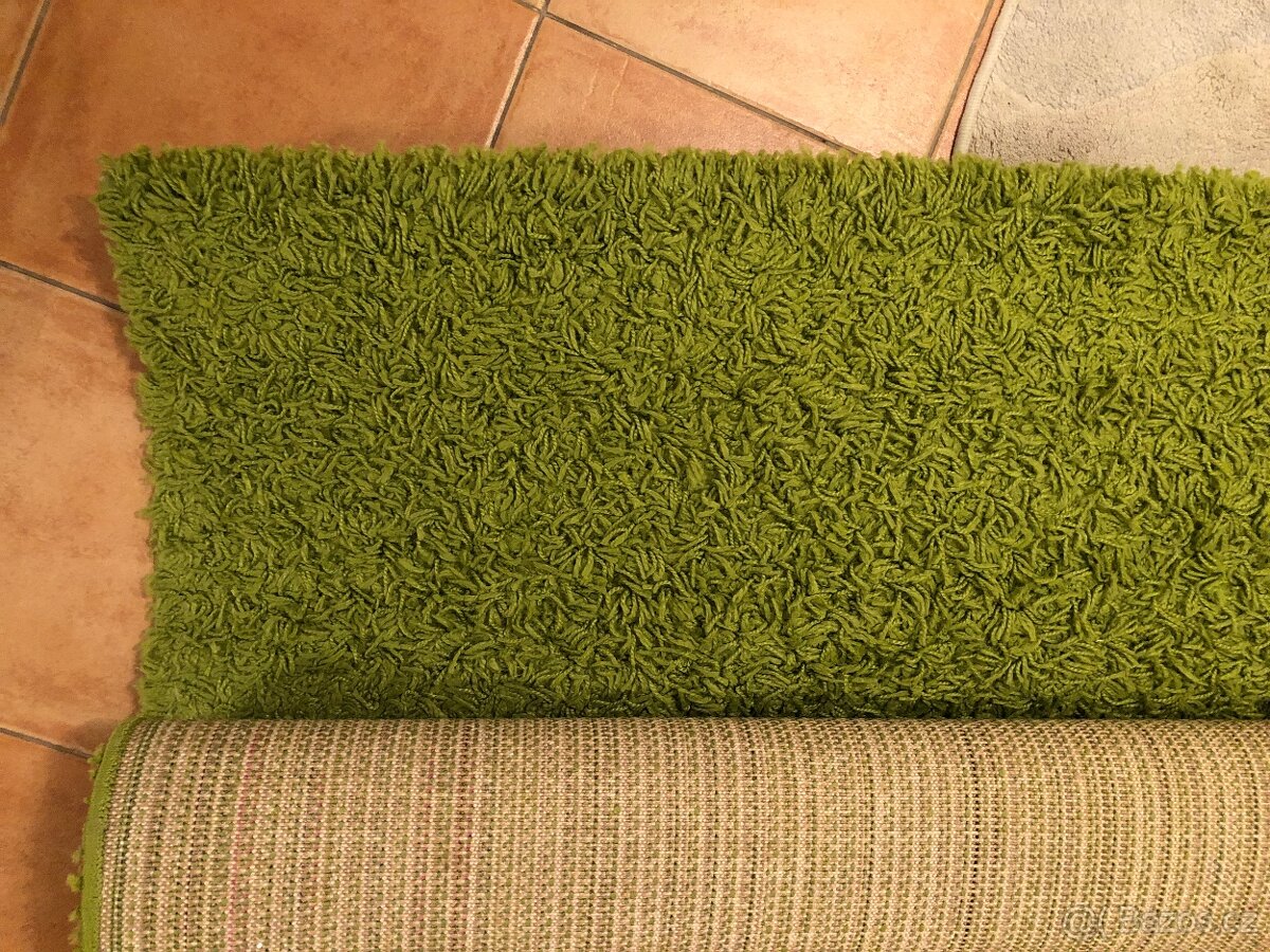 Kusový koberec Shaggy zelený (160x230)