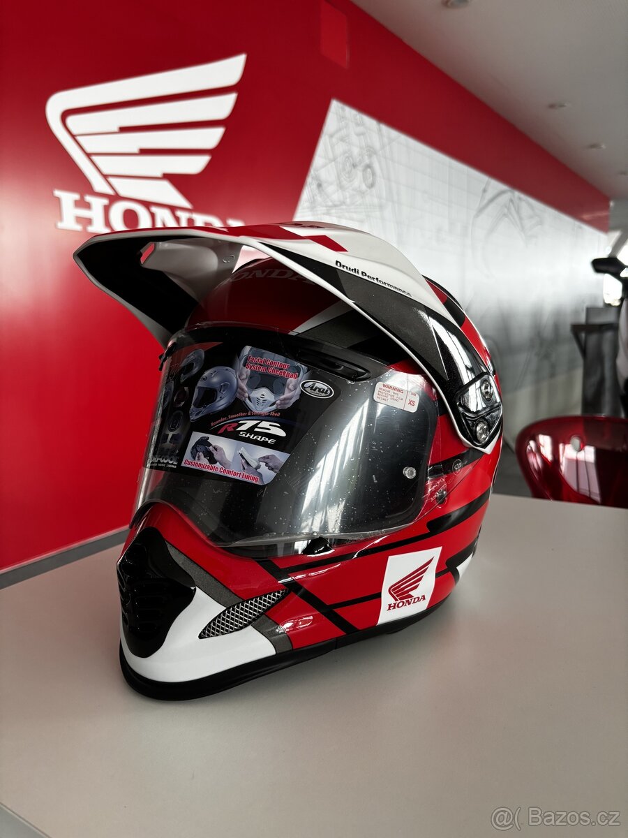 Nová helma - Arai Tour X4 - Honda - XS - výprodej skladu