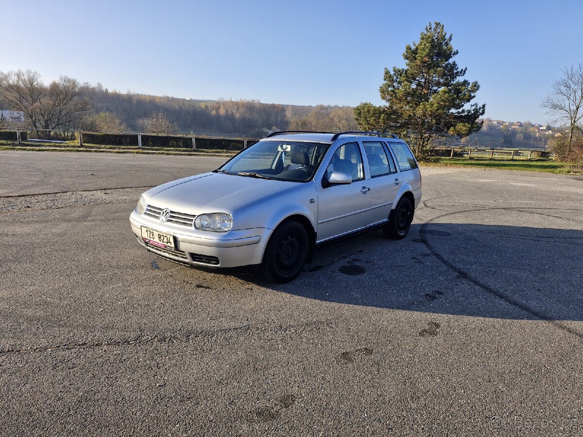 Volkswagen Golf 1.6i