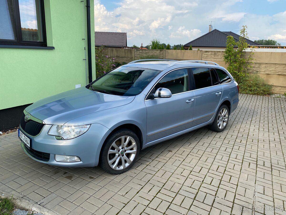 Škoda Superb combi 2.0 TDI CR 103 kw, 2012, DSG, Webasto