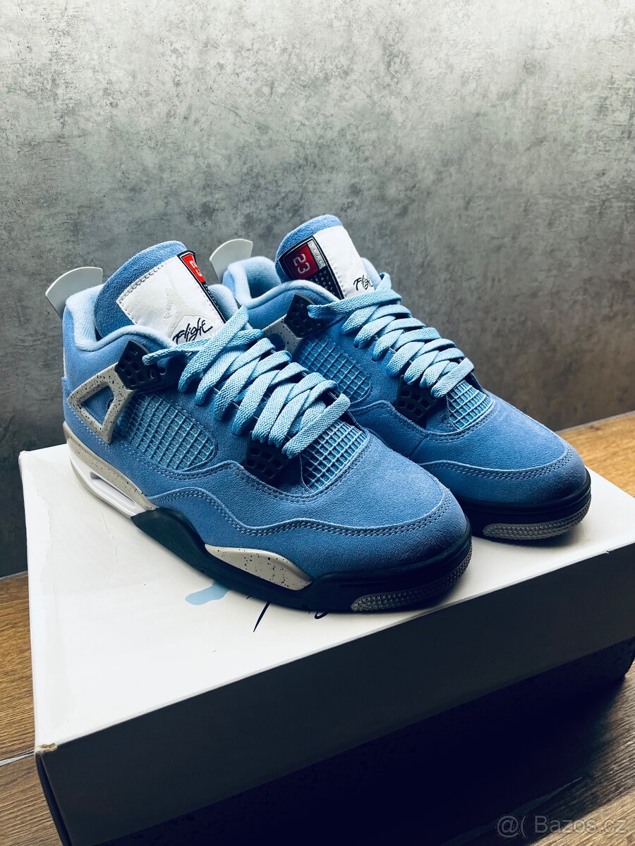 Jordan 4 retro University Blue