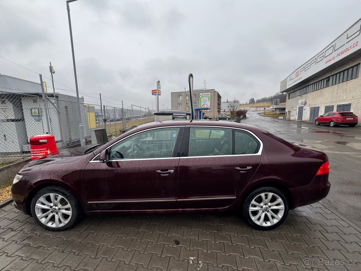 Škoda Superb 1.8 TSI 118 kW