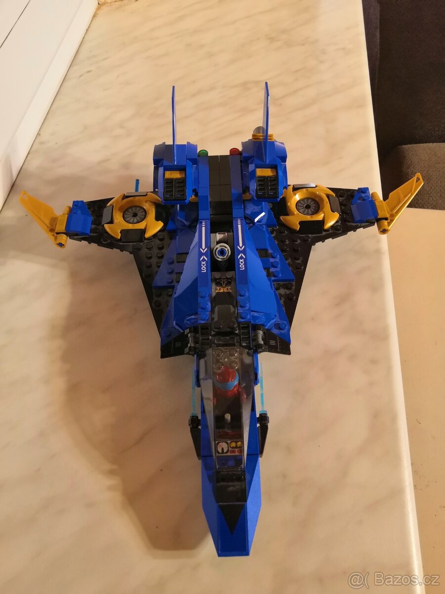 70668 Jayův bouřkový letoun od Ninjago