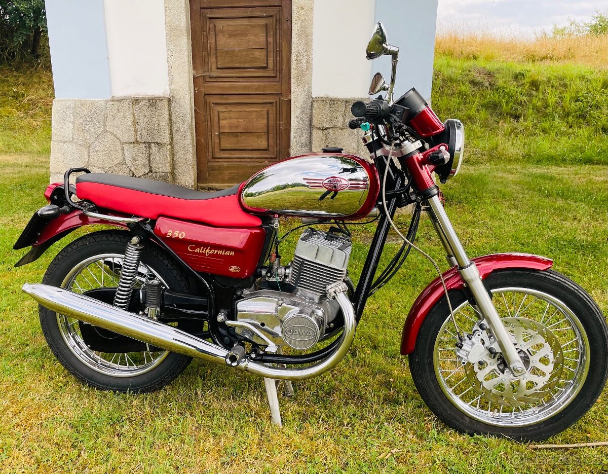 Jawa 350 s TP ČR New Californian červená metaliza