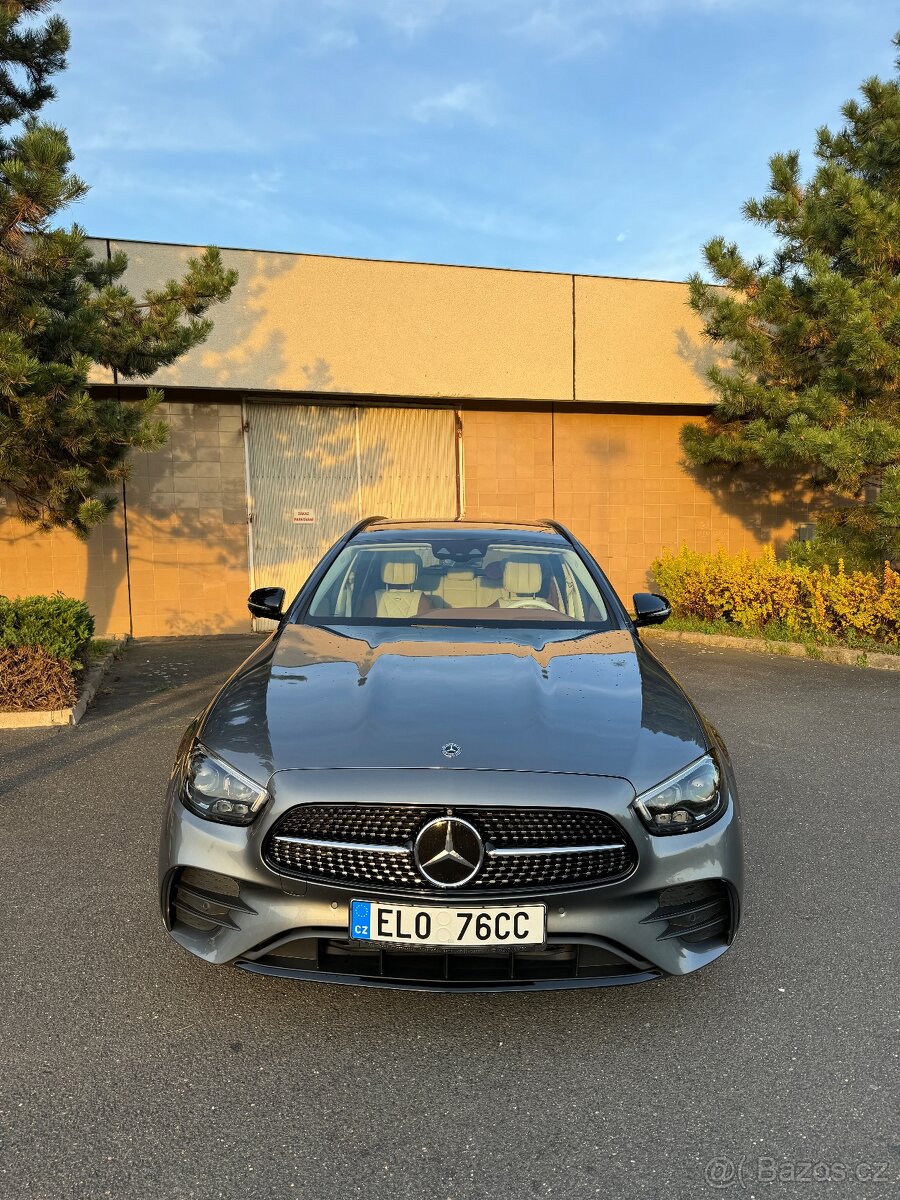 Mercedes E300de 4matic rv.2021