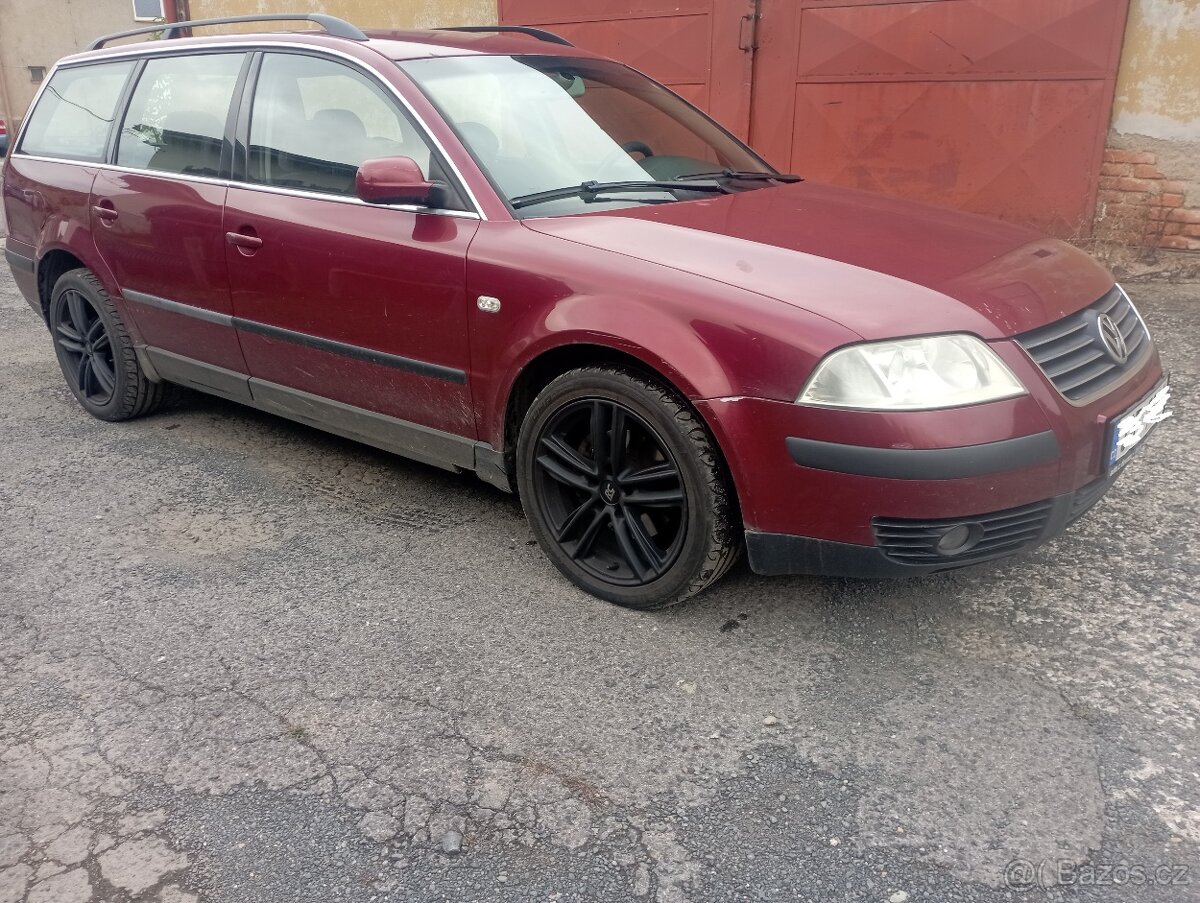 VOLKSWAGEN PASSAT B5,5  KOMBI 1,9TDI 96KW RV 4/2002