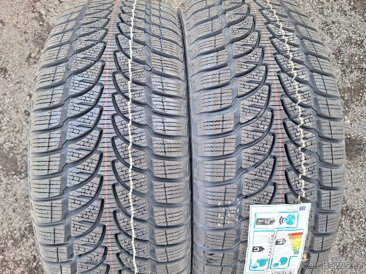 215/60/17 Bridgestone Zimní Nepoužité