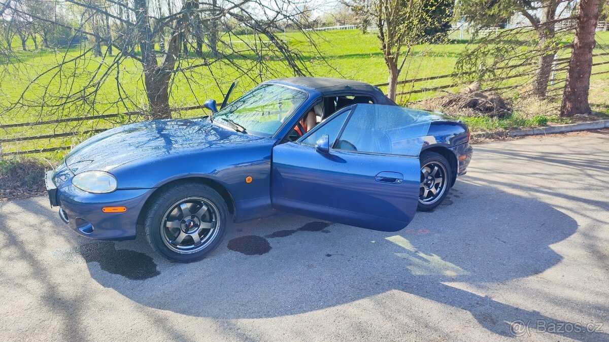 Mazda MX 5 NBFL  2002 107kw Hard Top