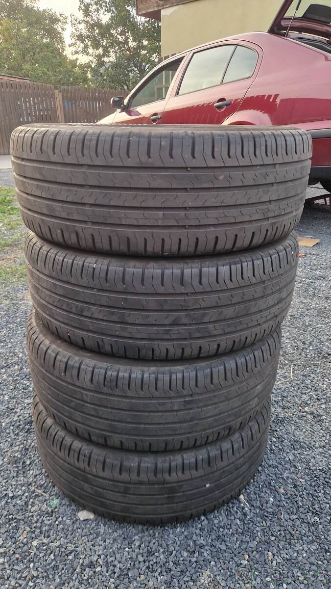 215/55R17 letní pneu