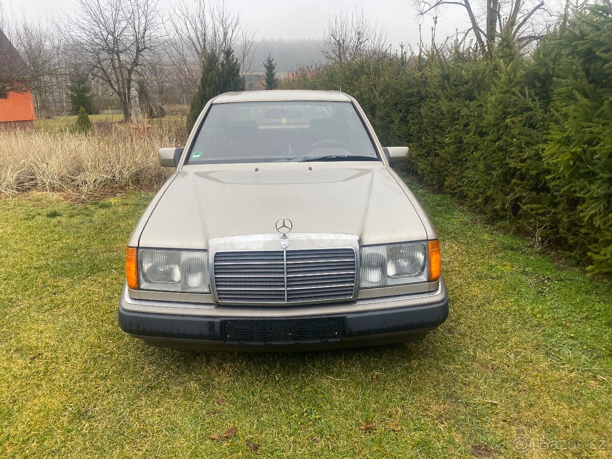 Mercedes Benz w124