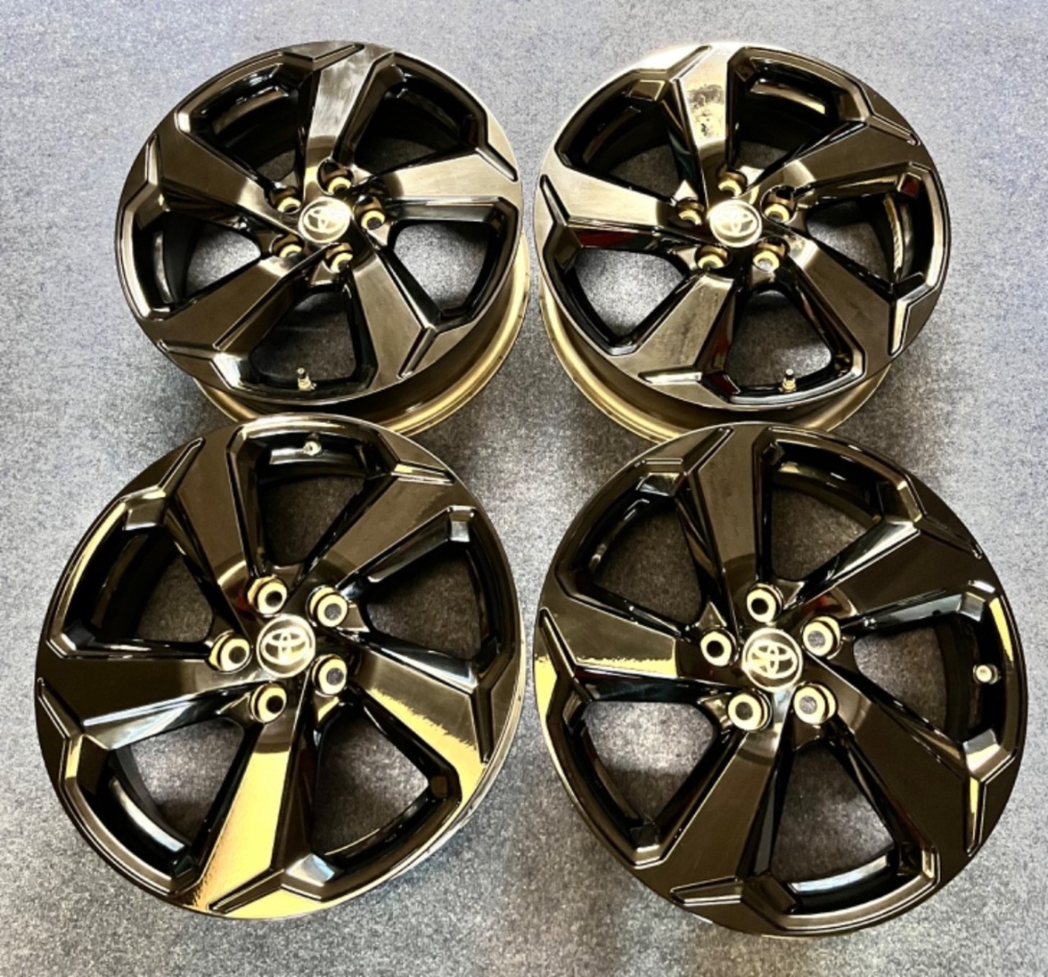 5x114,3 R18 Toyota RAV4 5.Gen Originál Alu ČERNÉ