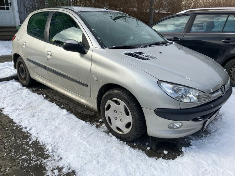 Peugeot 206