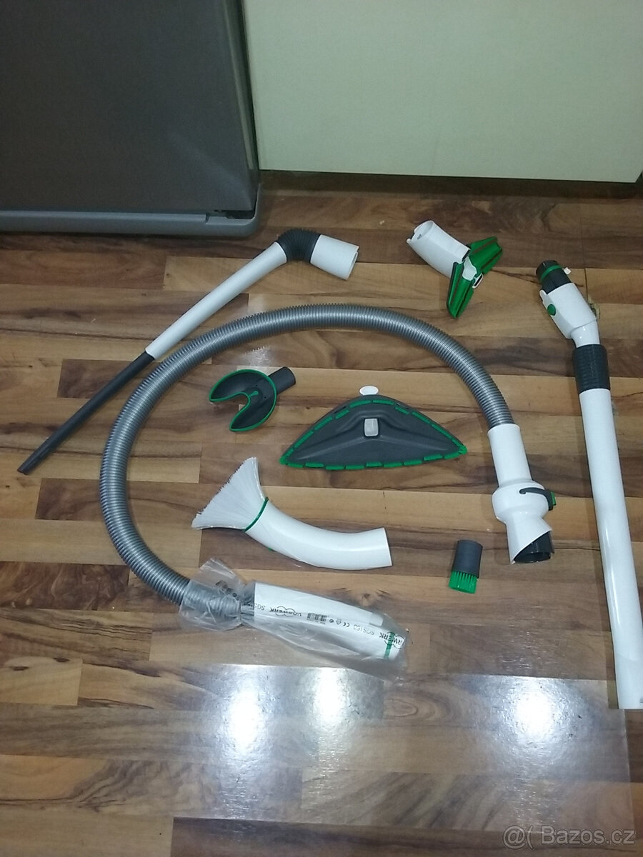 Vorwerk Polsterboy PB 430 nebo 440 perfektní stav s přísluše