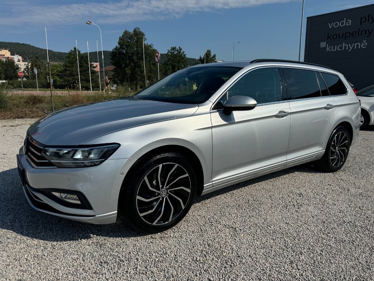 Volkswagen Passat B8 Variant 2.0 TDi DSG ALU18 NAVI ACC DPH