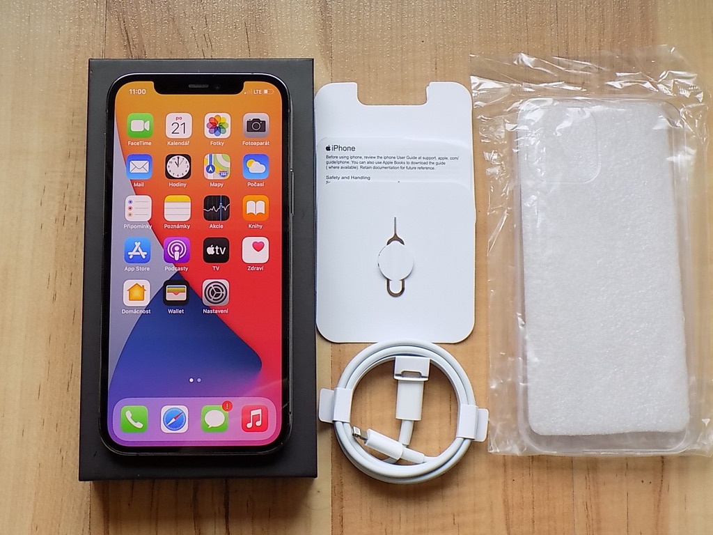 APPLE iPhone 12 Pro 256GB Graphite - ZÁRUKA - TOP STAV