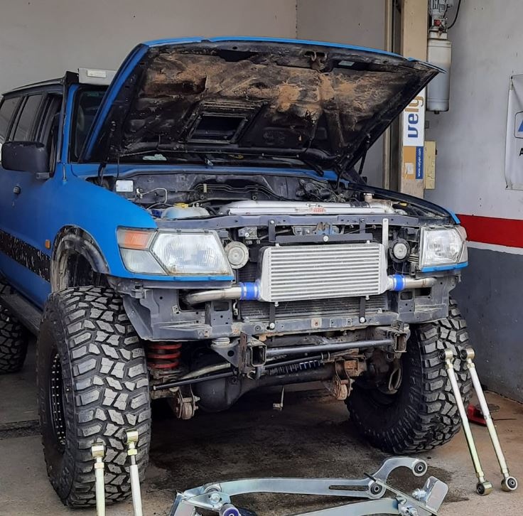 NISSAN PATROL M57 SWAP SADA PRO PŘEDNÍ UMÍSTĚNÍ INTERCOOLERU