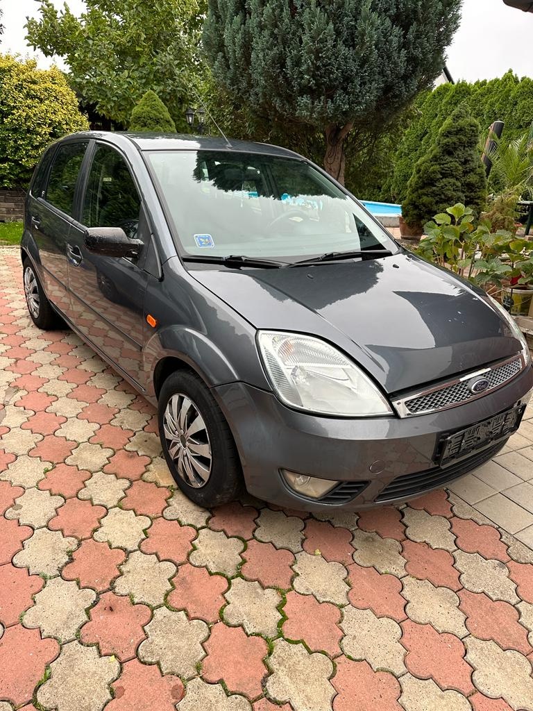 Ford Fiesta 1.4 tdi 5 dveří