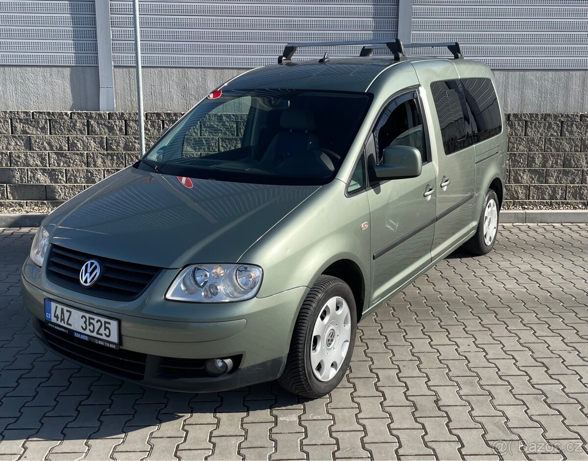 VW Caddy Maxi 2,0Tdi /103kw/ 7MÍST / Tažné/6 rychlostí