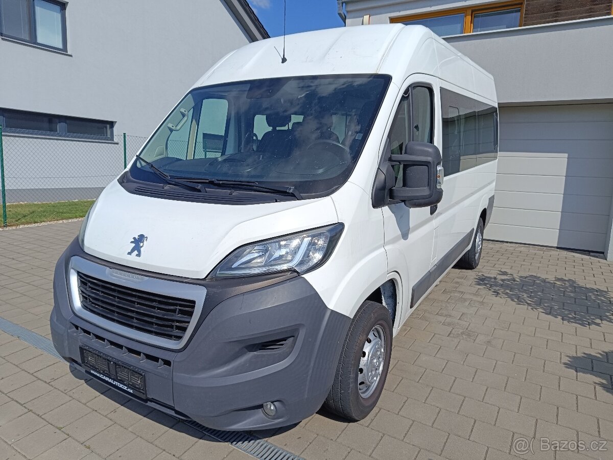 Peugeot Boxer Minibus L2H2 BlueHDI 96kw 130PS