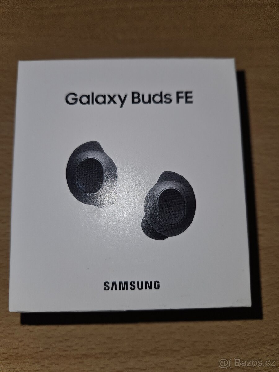 Sluchátka Samsung Galaxy Buds FE černá