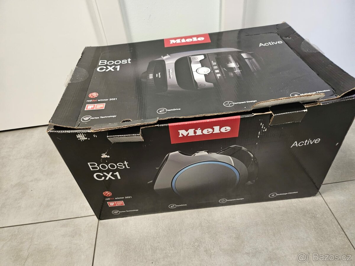 Vysavač Miele Boost CX1 v záruce