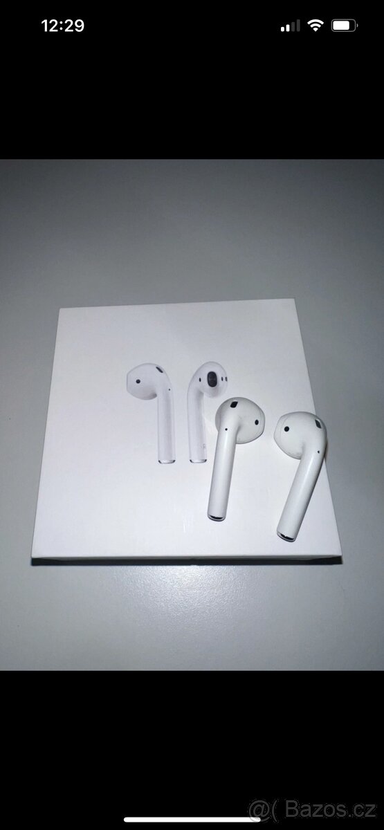 Apple AirPods 2019