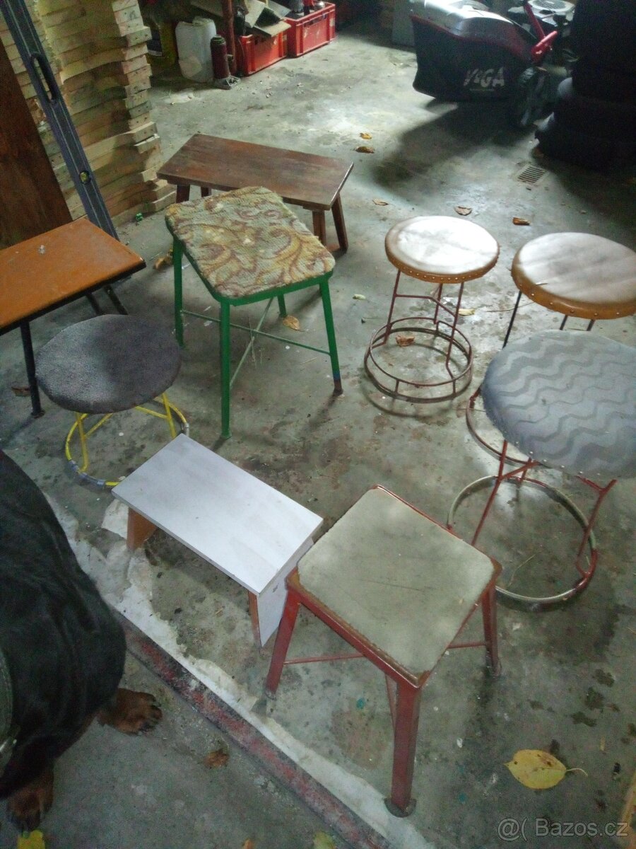 Různé stoličky