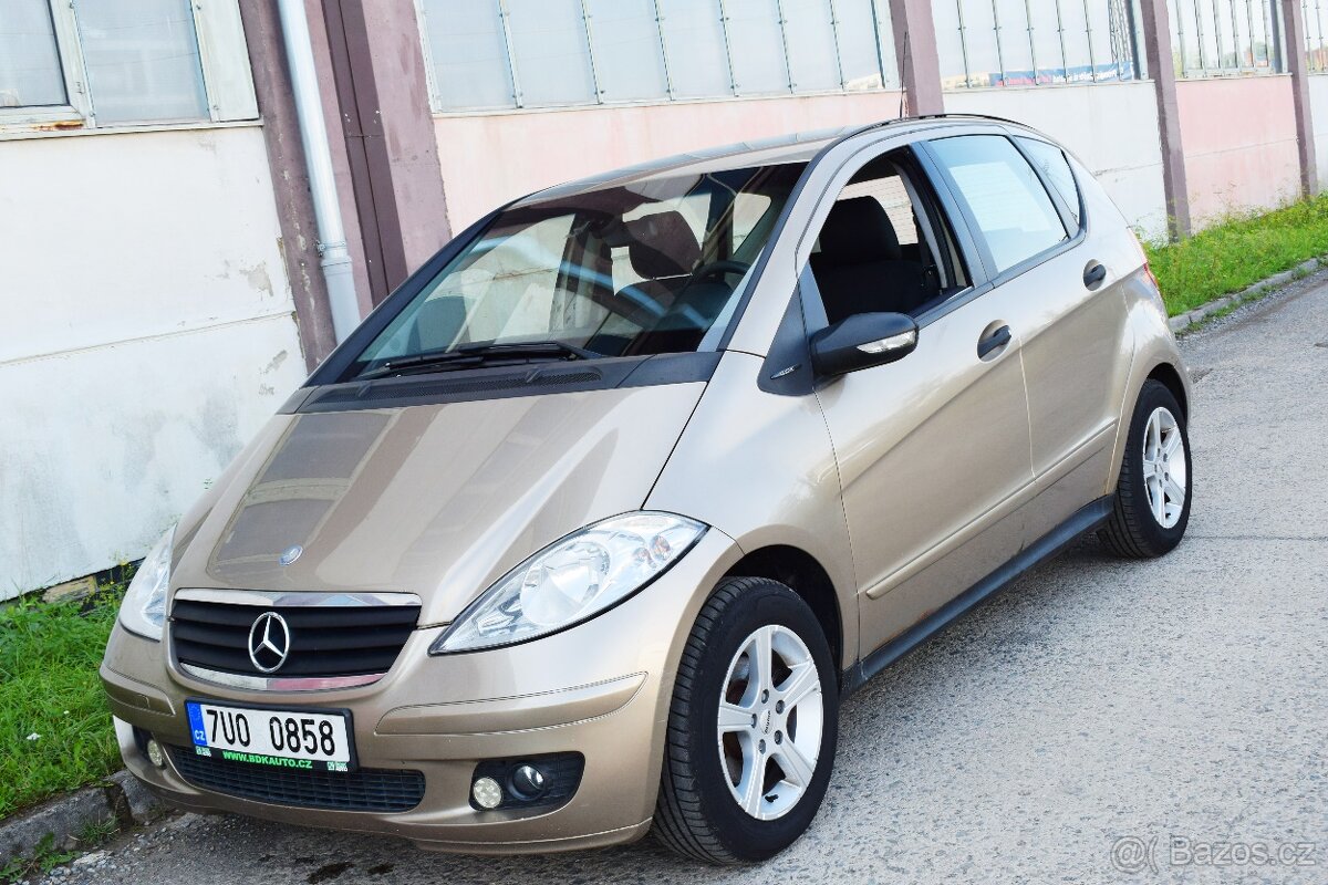 Mercedes-Benz Třídy A 160 CDI Avantgarde/TAŽNÉ/KLIMA/2005/