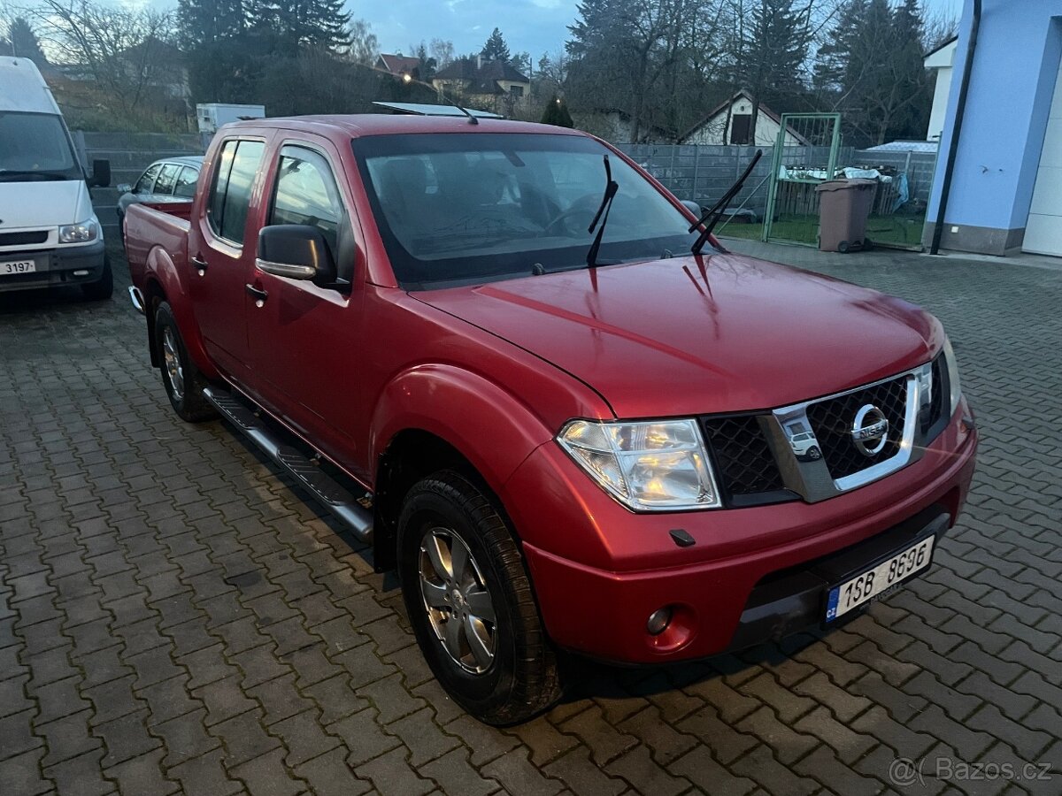 Nissan Navara 2,5 DDTi Double Cab  2008