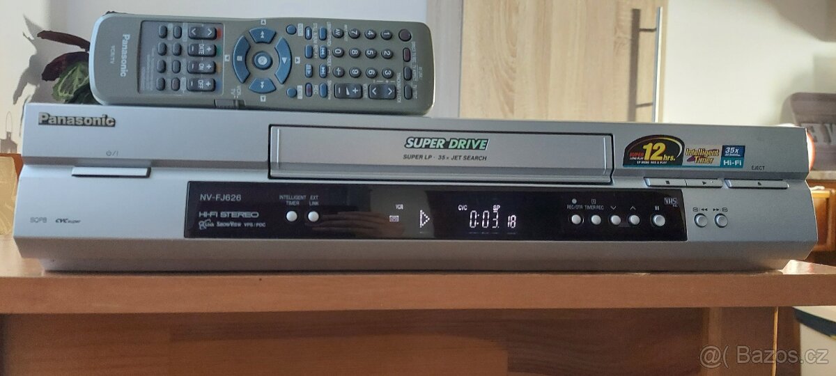 VIDEOREKORDÉR PANASONIC NV-FJ 626