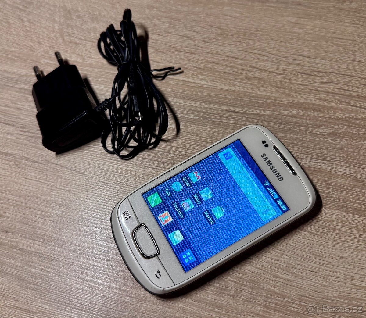 Samsung Galaxy Mini (GT-S5570) Bílá barva, plně funkční.