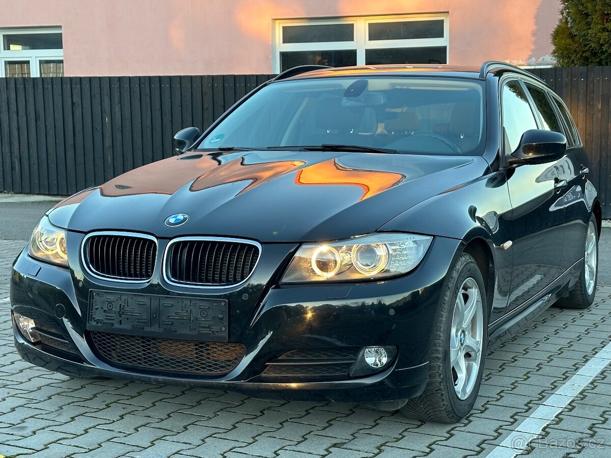 BMW 3  318i 105KW   XENONY, WEBASTO TOPENI