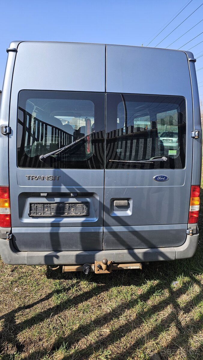 Zadní dveře Ford Transit bez koroze