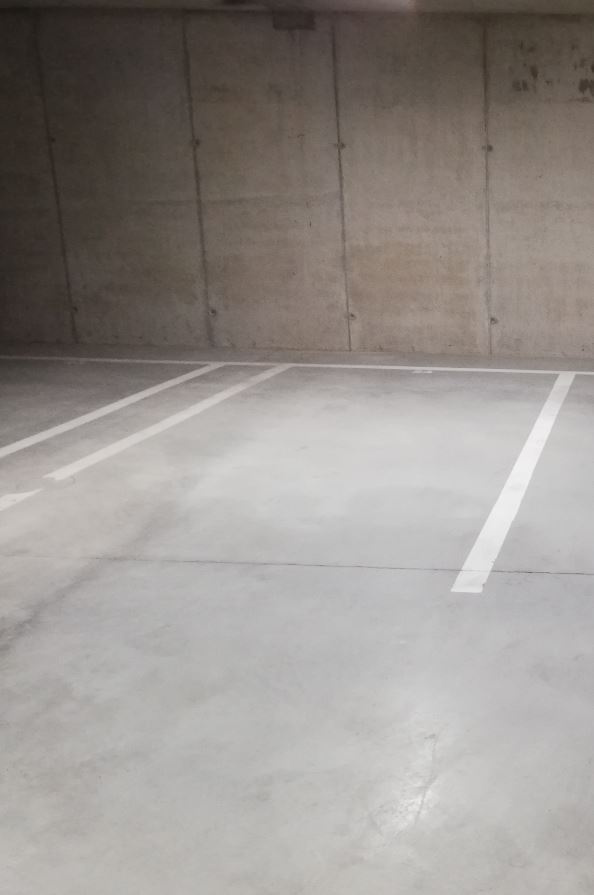 Pronájem vnitřní parkovací stání novostavba Vrchlického 60