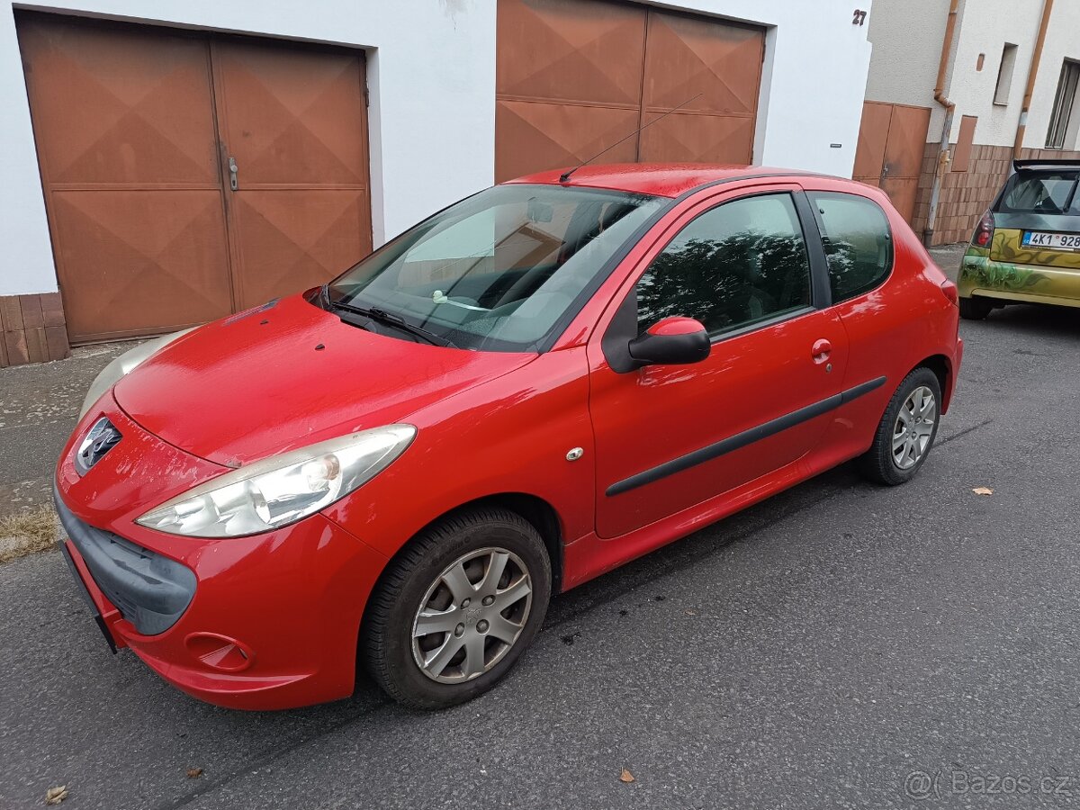 Prodám Peugeot 206+ r.v.2010