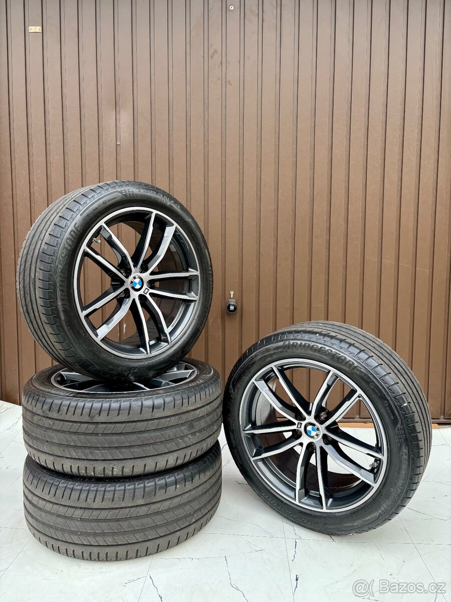 Bmw R18 G30 Bmw 18 G31 Bridgestone 245/45/18