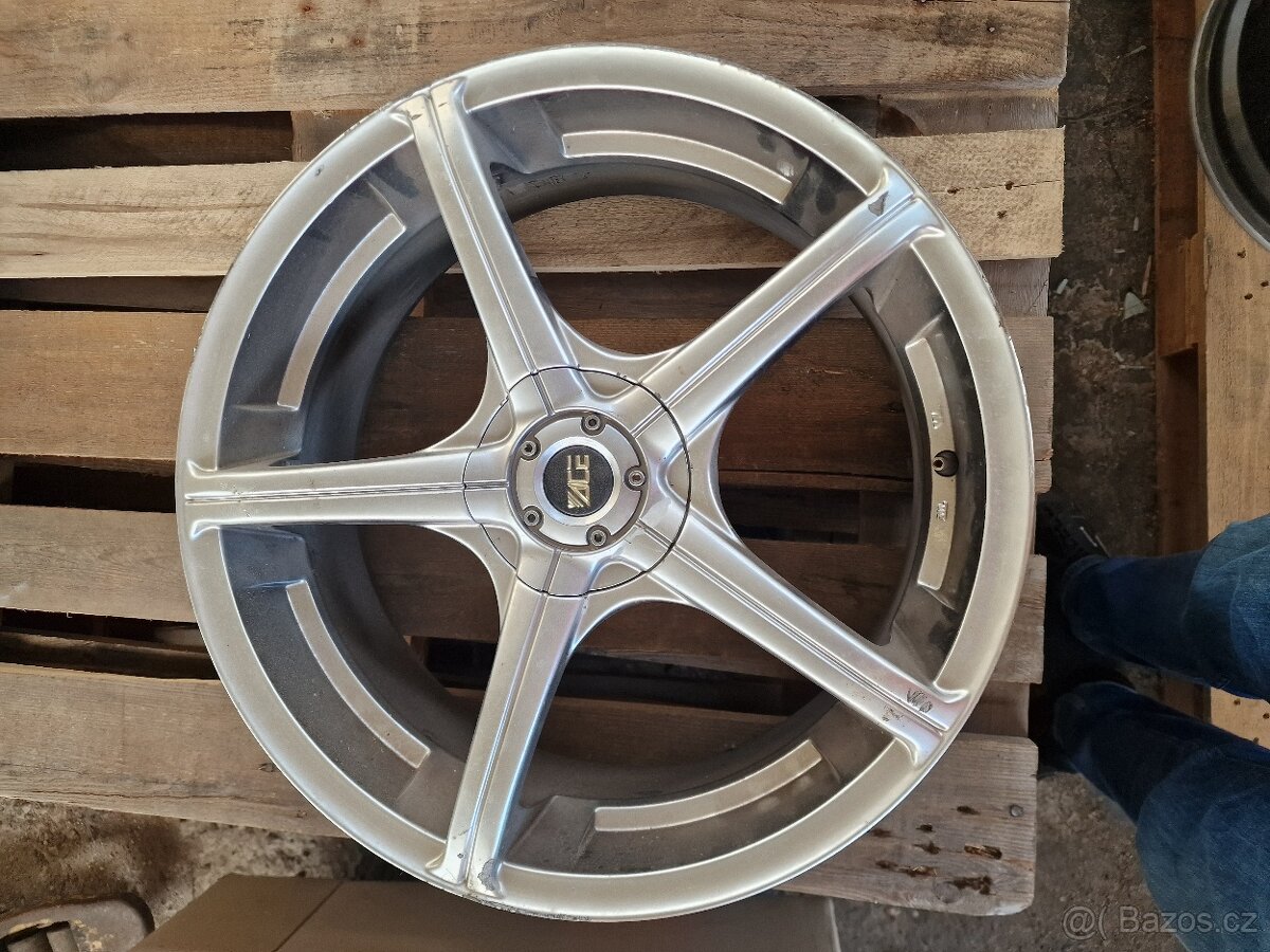 ALU KOLA 19X7 1/2 JJ