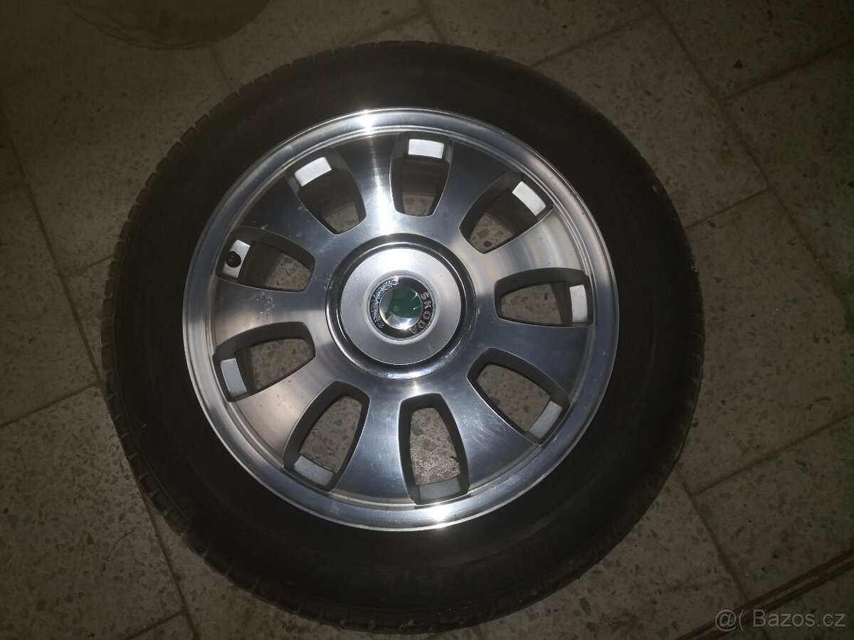 Škoda Alu disky originál 5x100 "16" + pneu letní 205/55 R16