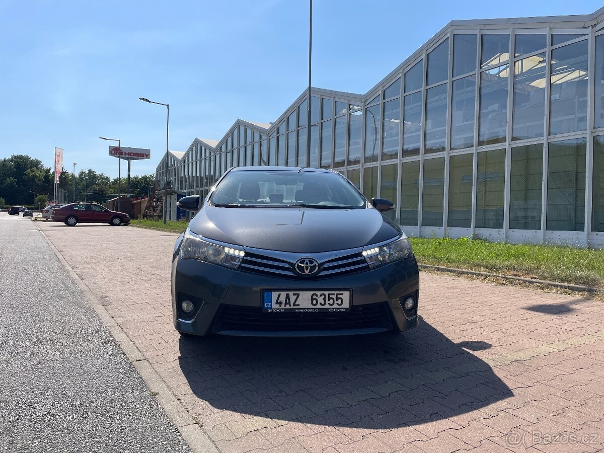 Toyota Corolla 1.4 D-4D 66 kW 2015