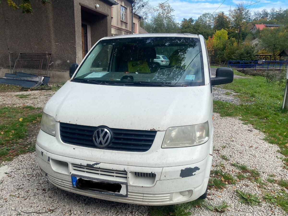 Volkswagen Transporter T5 1,9 TDi 77kW 2005 350tkm