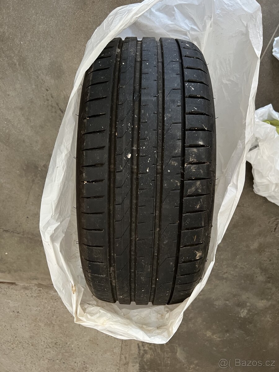 Pneumatiky Falken 225/45 R17