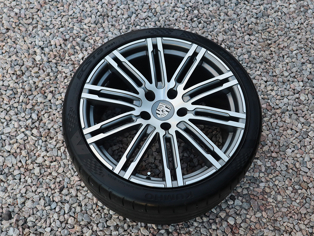 20" Alu kola = 5x130 = PORSCHE PANAMERA– TURBO 3 - LETNÍ