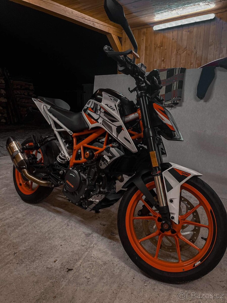 KTM DUKE 390