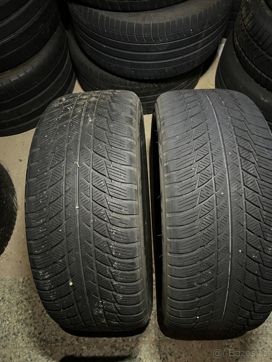 2x Zimní pneu 225/50 R18 Bridgestone