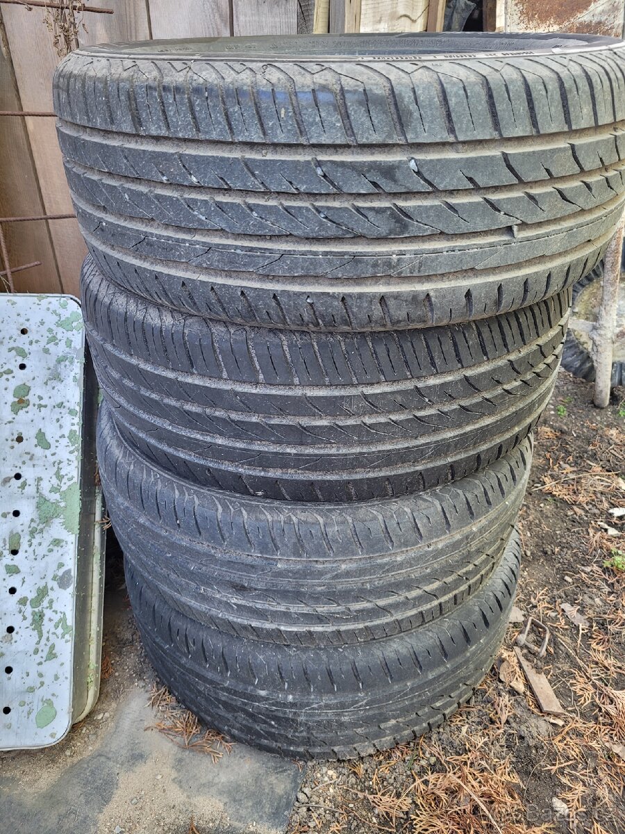 Letní pneu 215/55 r16