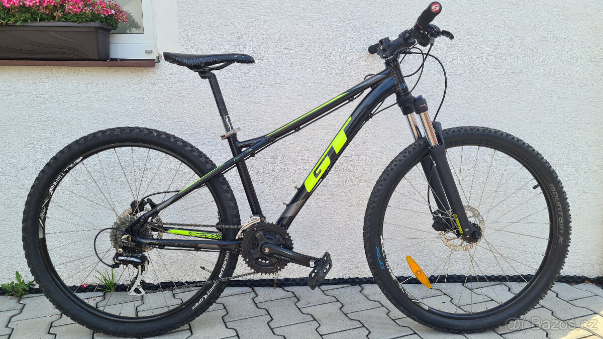 GT AGGRESOR Expert, hydraulické brzdy, Shimano Acera, Rám S