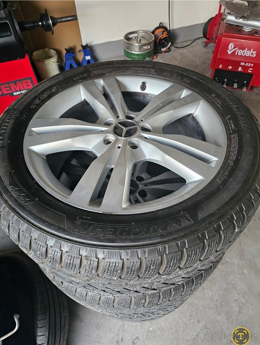 Michelin LATITUDE ALPIN
255/50 R19 107 V Zimní