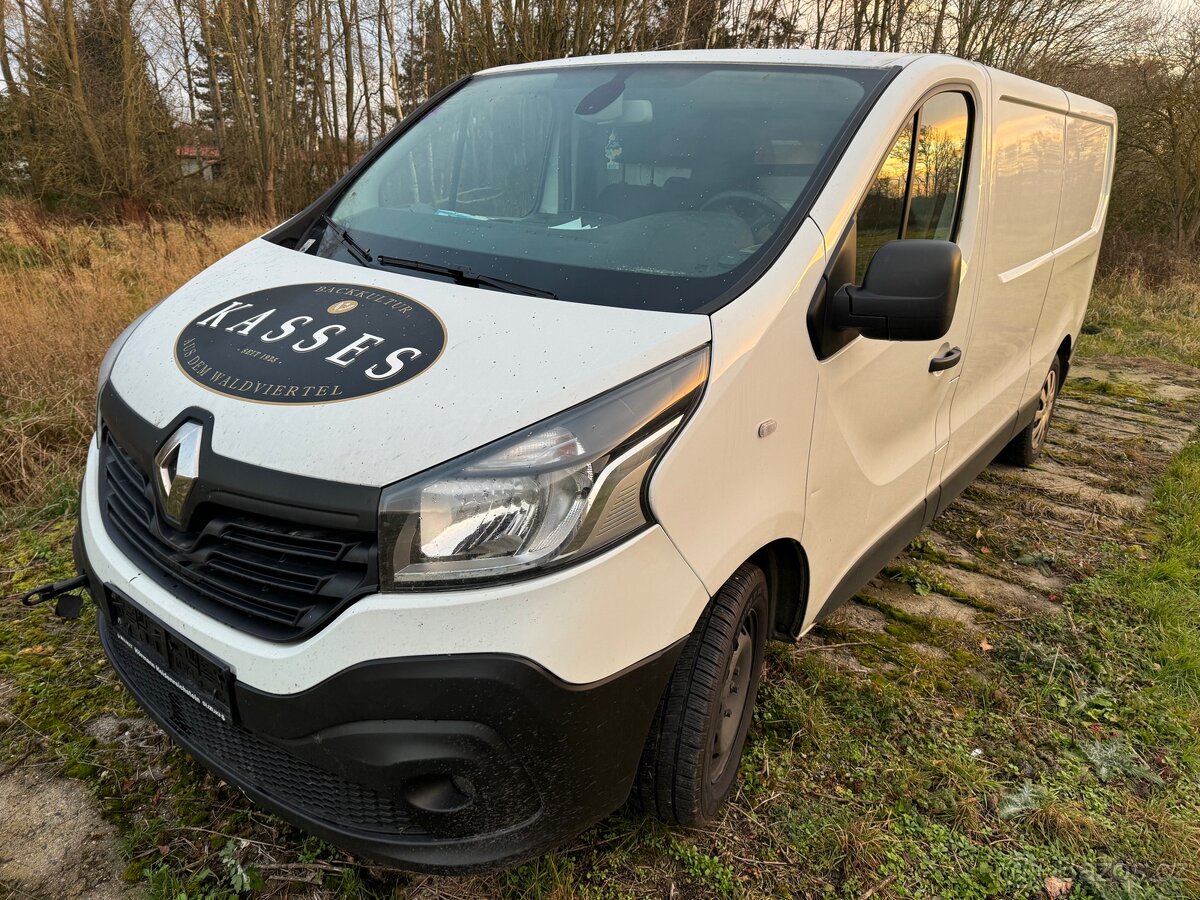 Renault Trafic 1,6 dci,L2H1, r.v.2019,klepe motor, klima