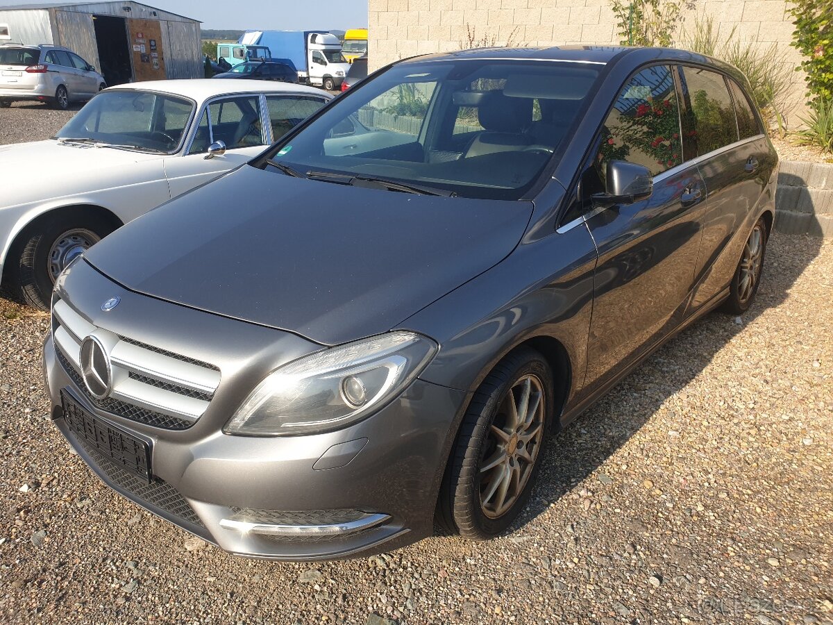 Mercedes B180CDI,AMG packet,bixenon.2012.W246,80Kw.